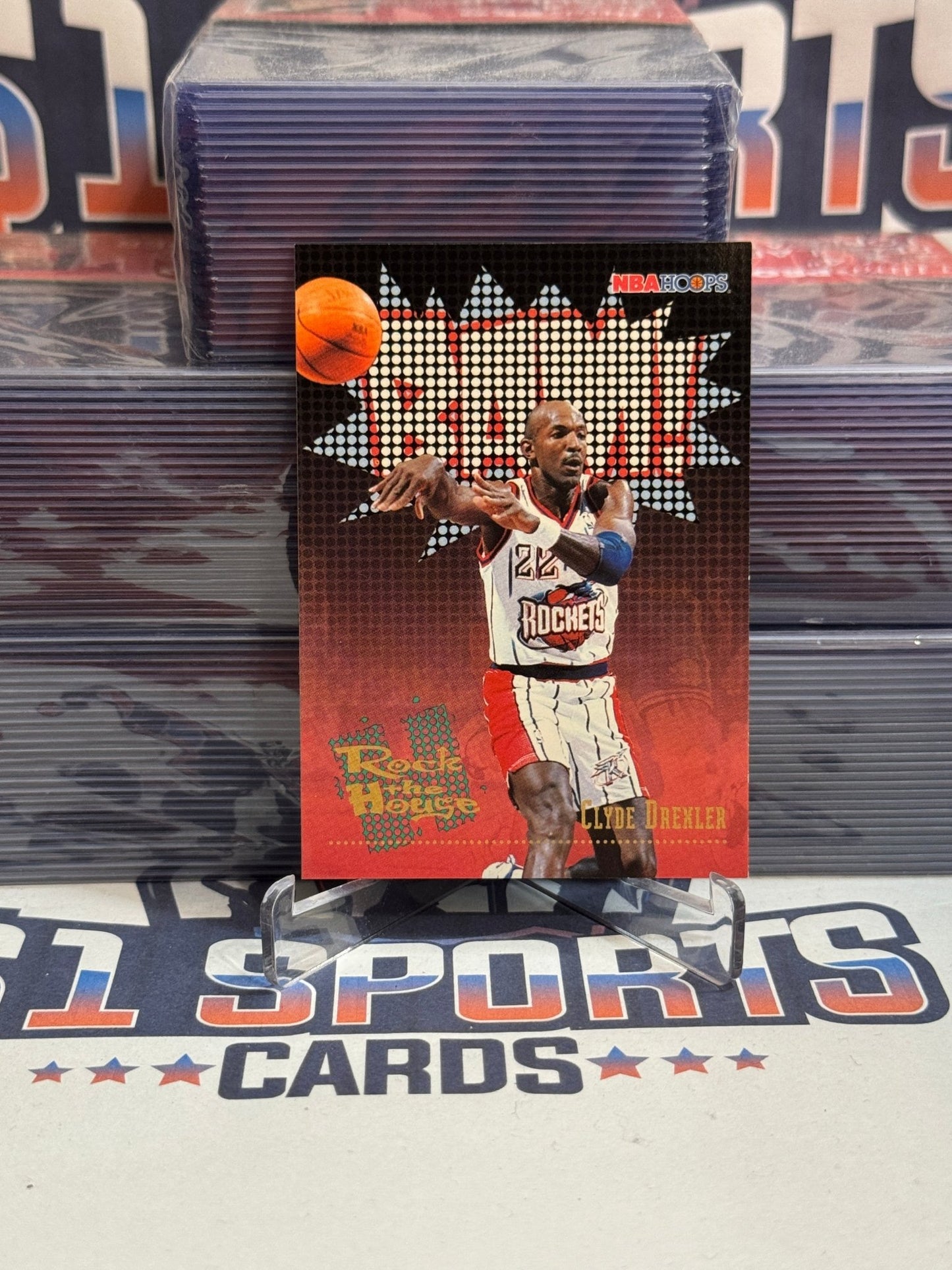 1995 Skybox (Rock The House) Clude Drexler #379