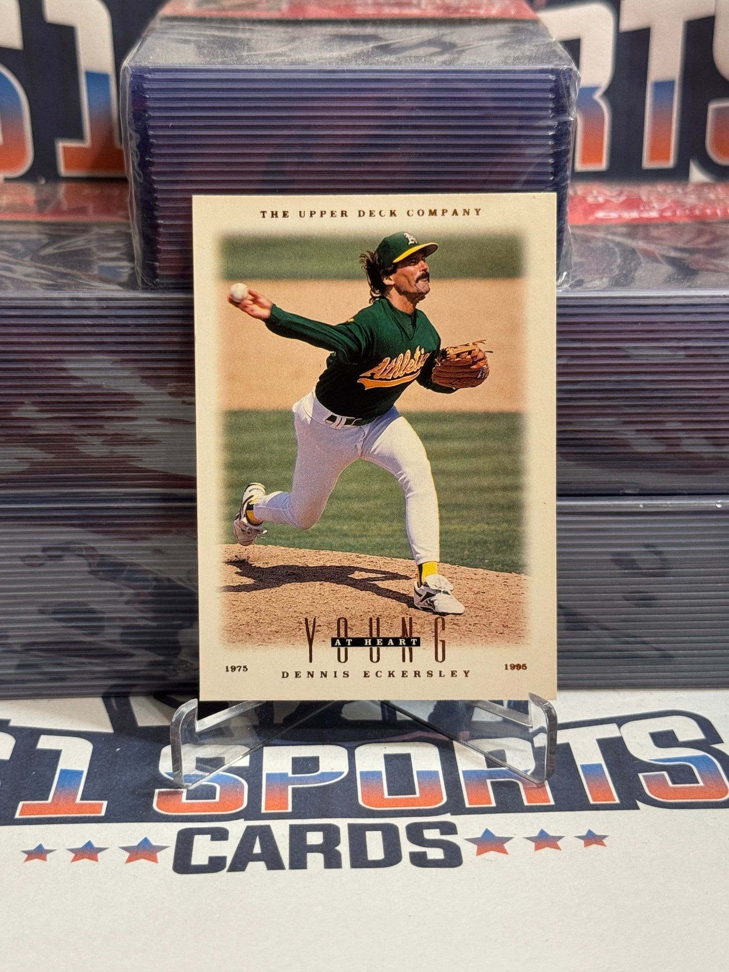 1996 Upper Deck (Young At Heart) Dennis Eckersley #101