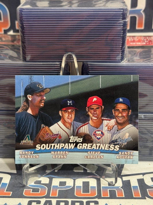 2001 Topps (Southpaw Greatness) Randy Johnson, Warren Spahn, Steve Carlton, Sandy Koufax #TC17