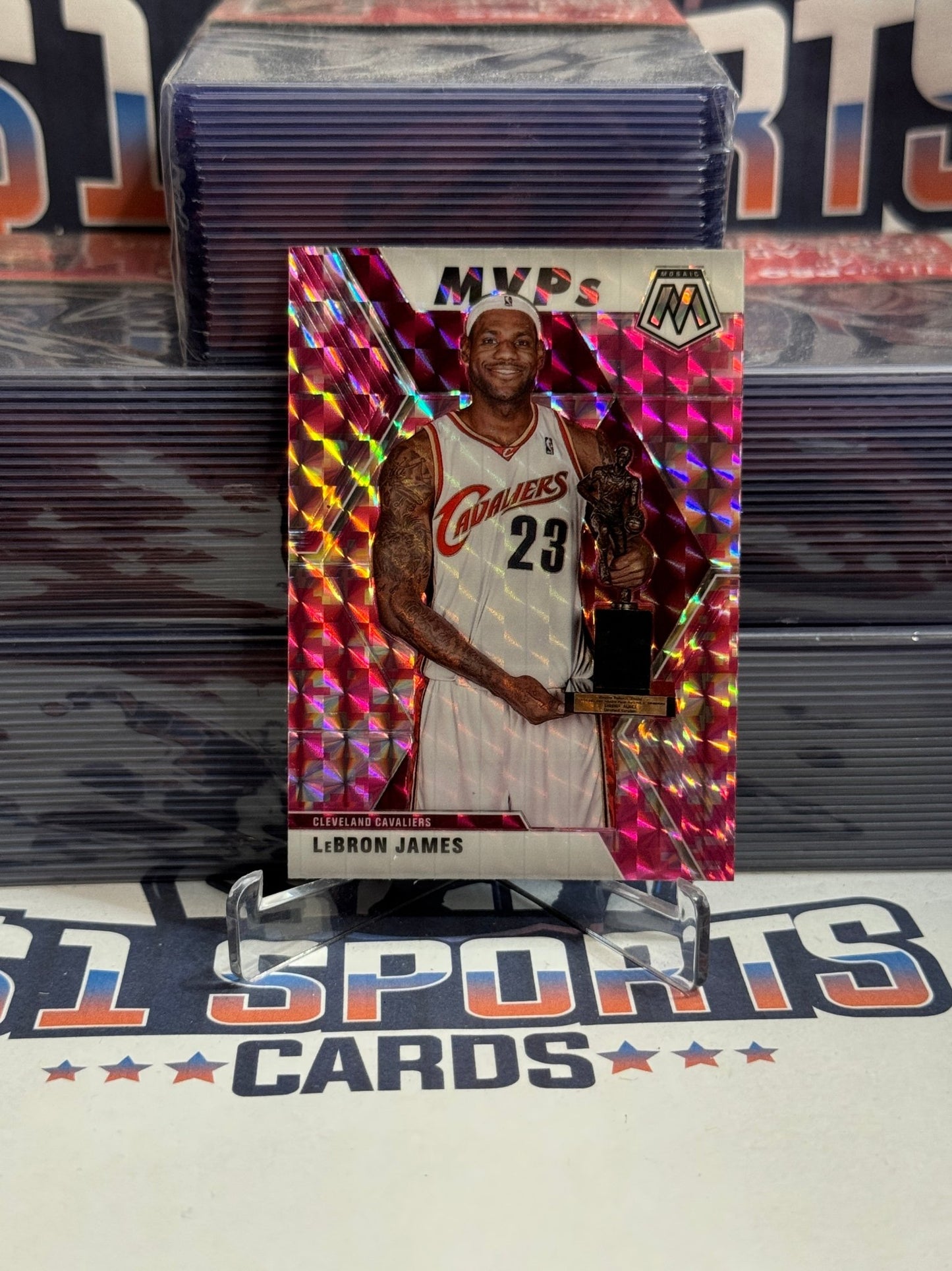 2019 Panini Mosaic (Pink Camo Prizm, MVPs) LeBron James #298