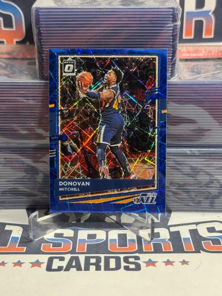 2020 Donruss Optic (Blue Velocity Prizm) Donovan Mitchell 30