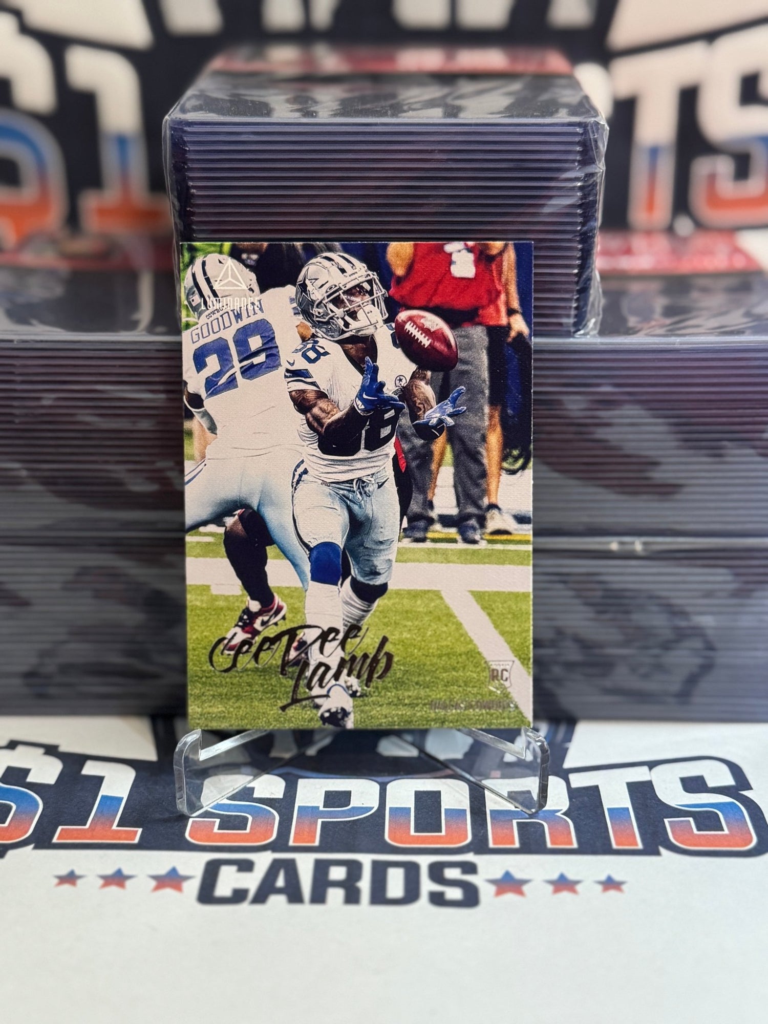 2020 Panini Chronicles (Luminance) CeeDee Lamb Rookie #206