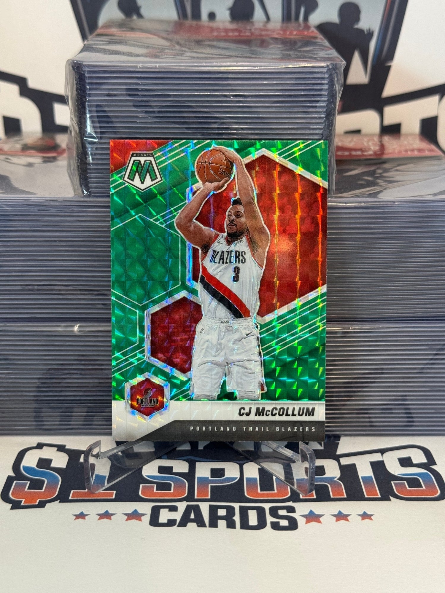 2020 Panini Mosaic (Green Prizm) CJ McCollum #30