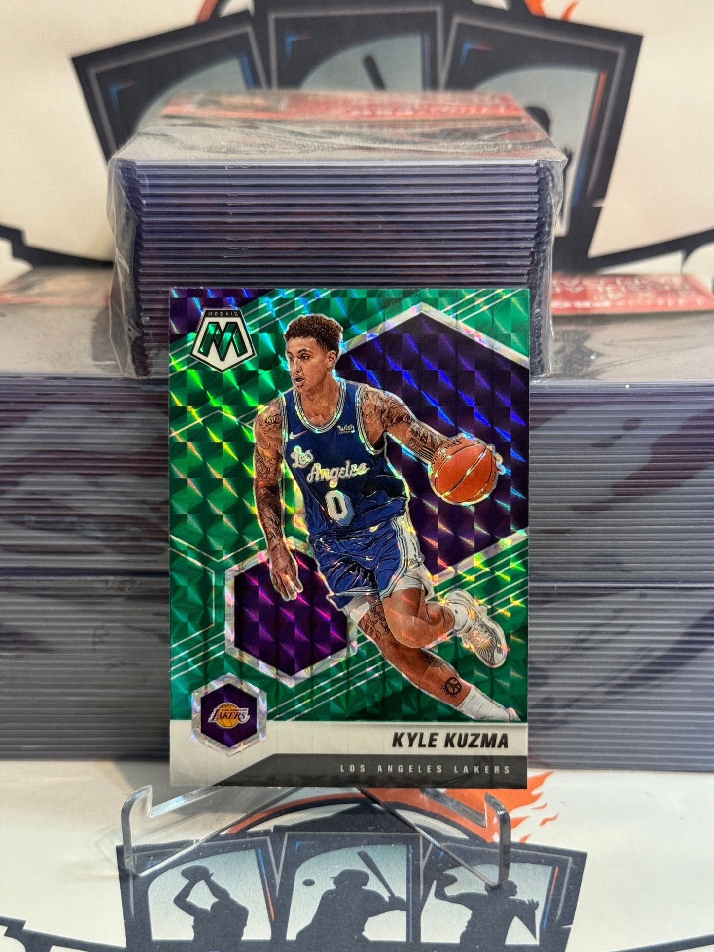 2020 Panini Mosaic (Green Prizm) Kyle Kuzma #1