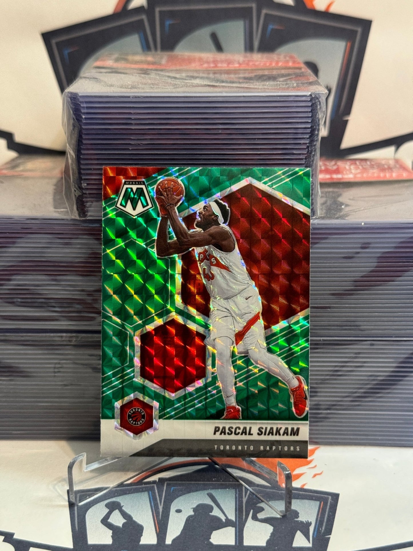 2020 Panini Mosaic (Green Prizm) Pascal Siakam #70