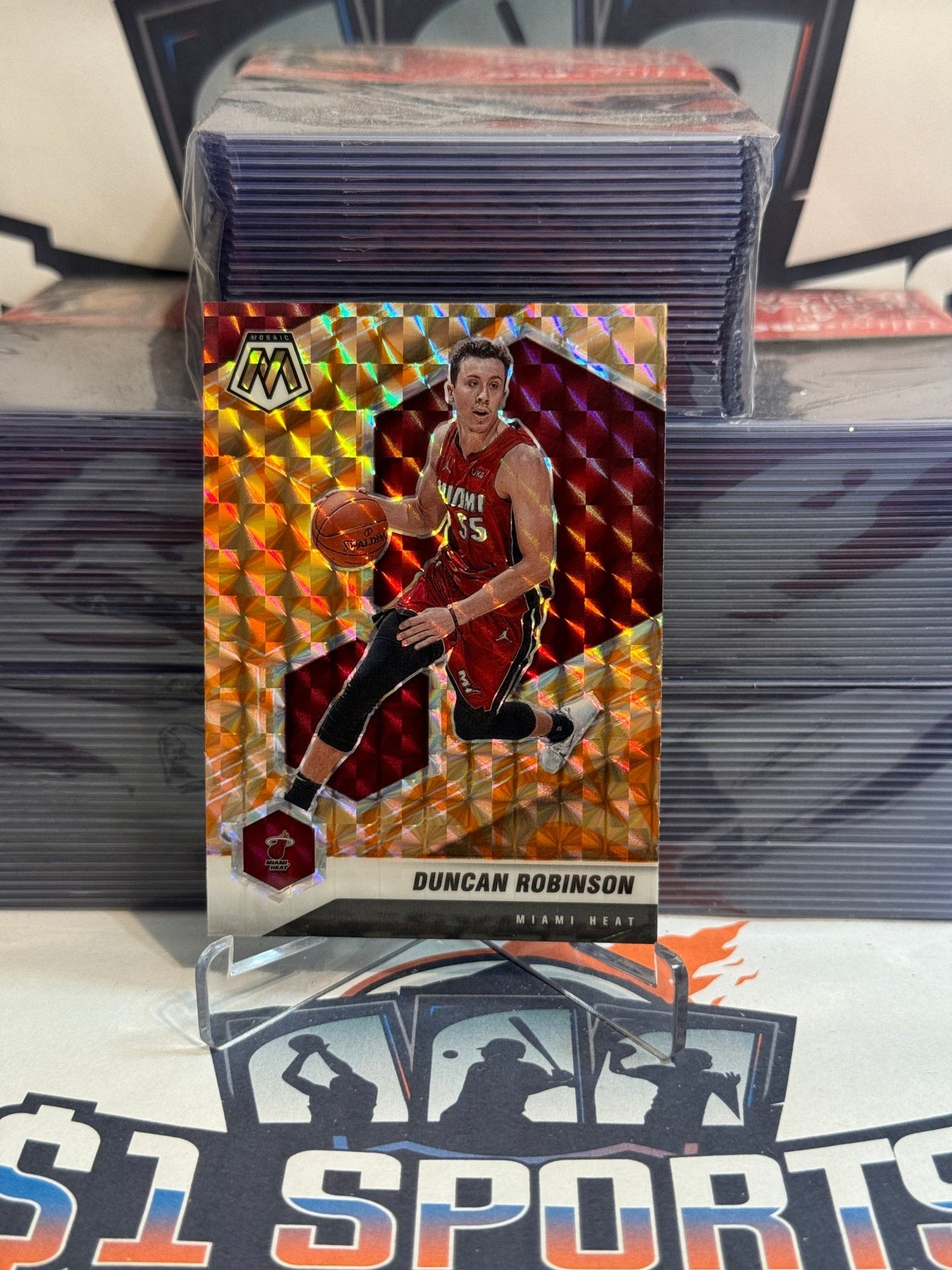 2020 Panini Mosaic (Orange Reactive Prizm) Duncan Robinson #28