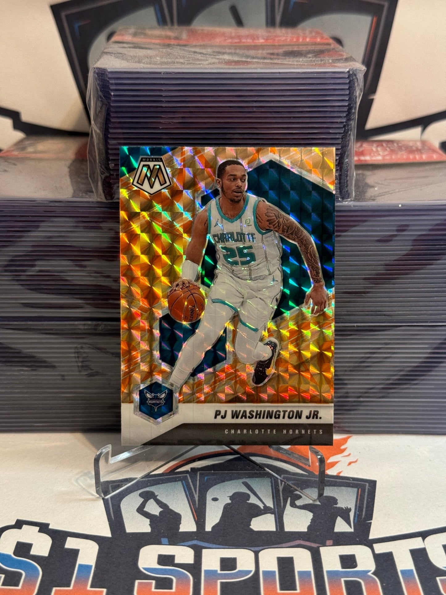 2020 Panini Mosaic (Orange Reactive Prizm) PJ Washington Jr. #27