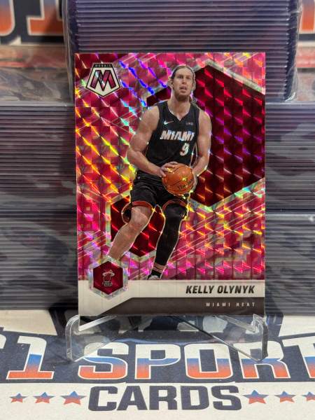 2020 Panini Mosaic (Pink Camo Prizm) Kelly Olynyk 193