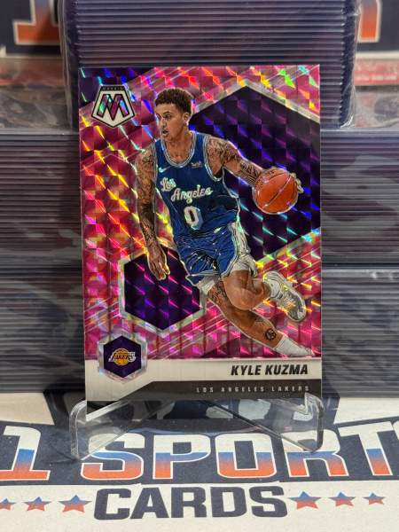2020 Panini Mosaic (Pink Camo Prizm) Kyle Kuzma 1