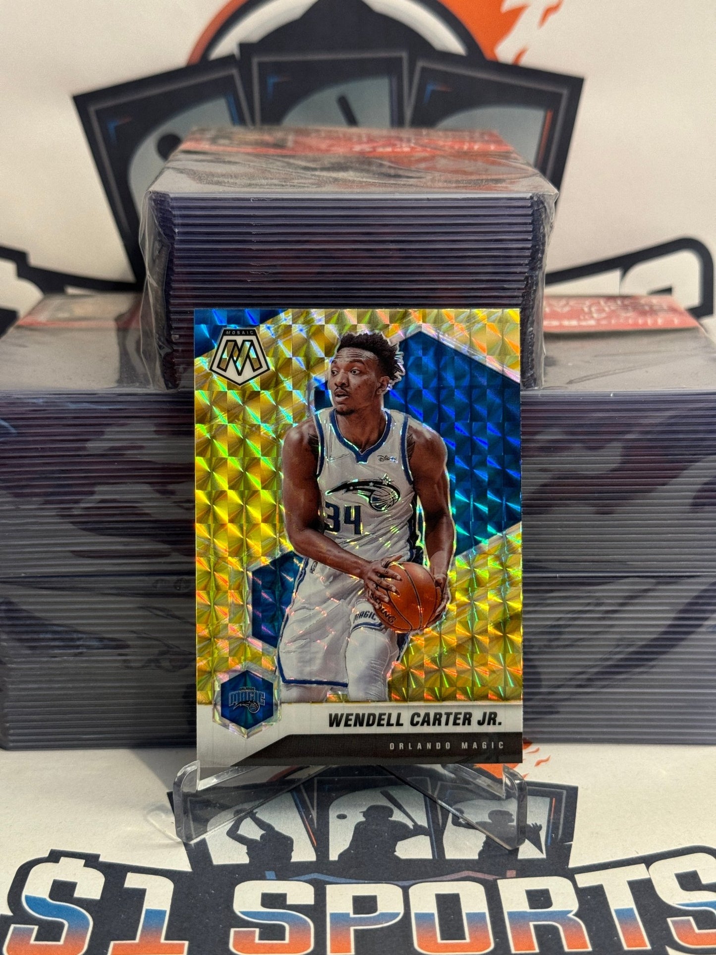 2020 Panini Mosaic (Yellow Reactive Prizm) Wendell Carter Jr. #32