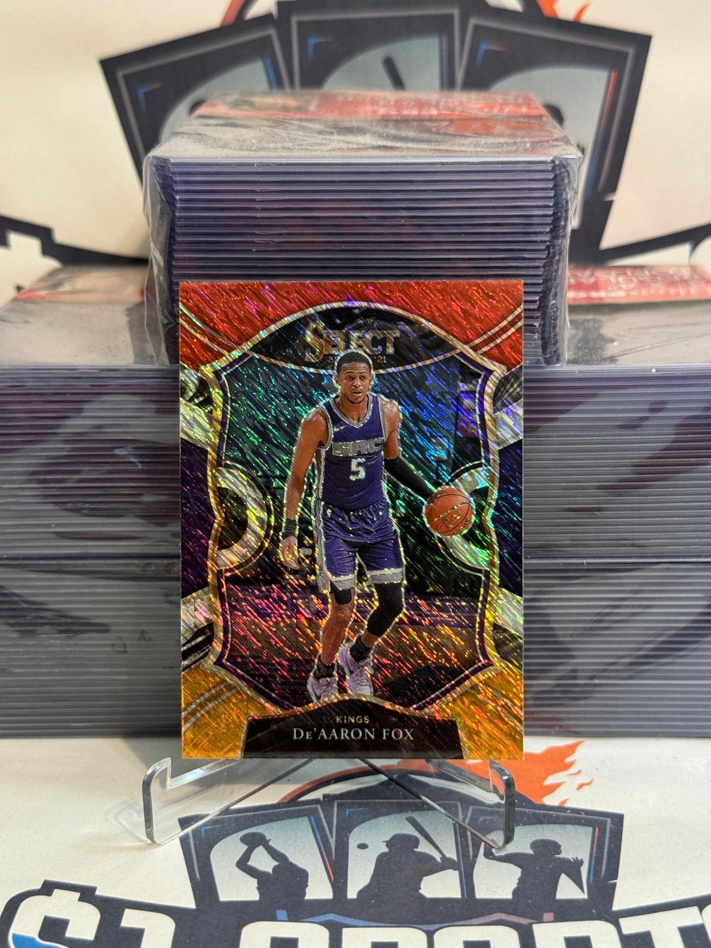 2020 Panini Select (Red White Orange Shimmer Prizm) De'Aaron Fox #32