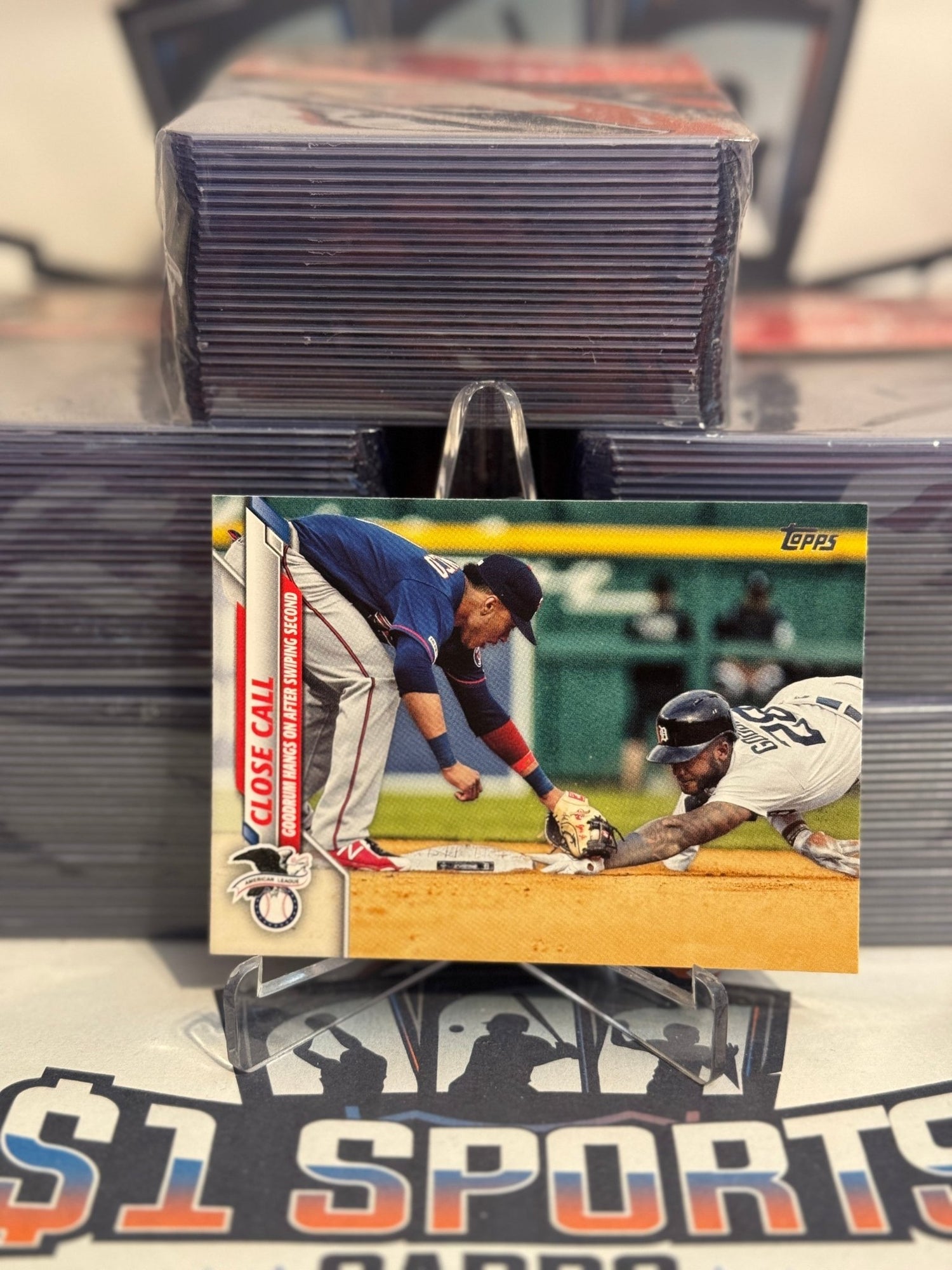 2020 Topps (Close Call) Niko Goodrum & Jorge Polanco #31