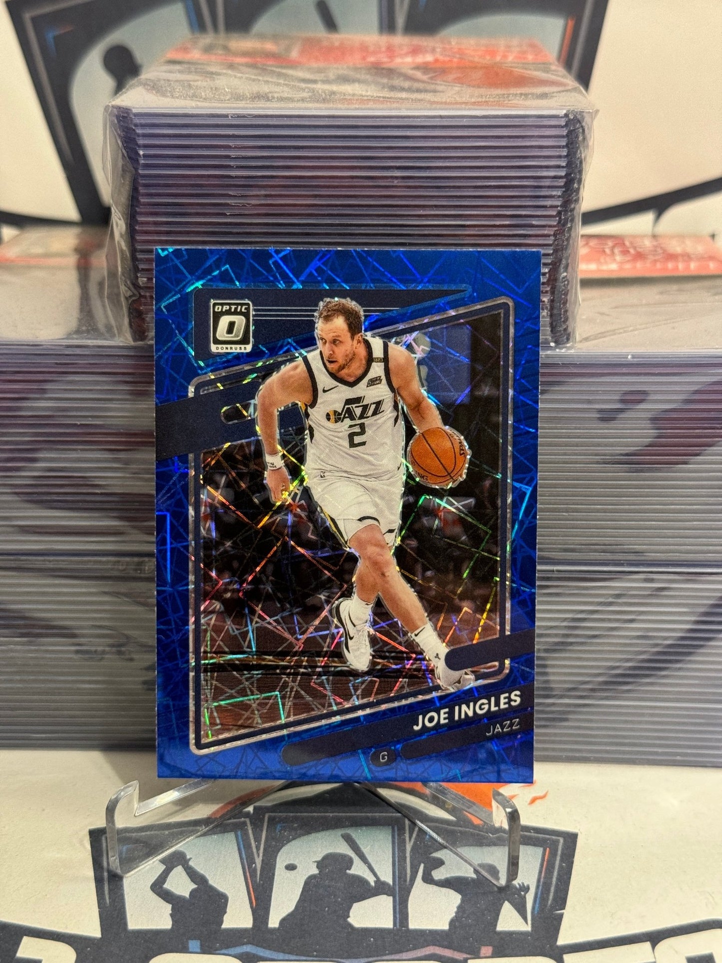 2021 Donruss Optic (Blue Velocity Prizm) Joe Ingles #53