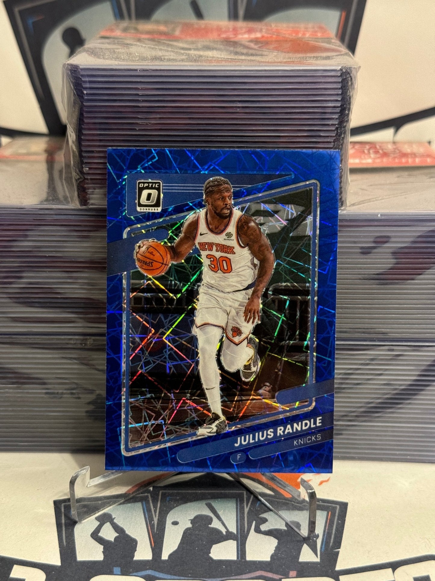 2021 Donruss Optic (Blue Velocity Prizm) Julius Randle #100