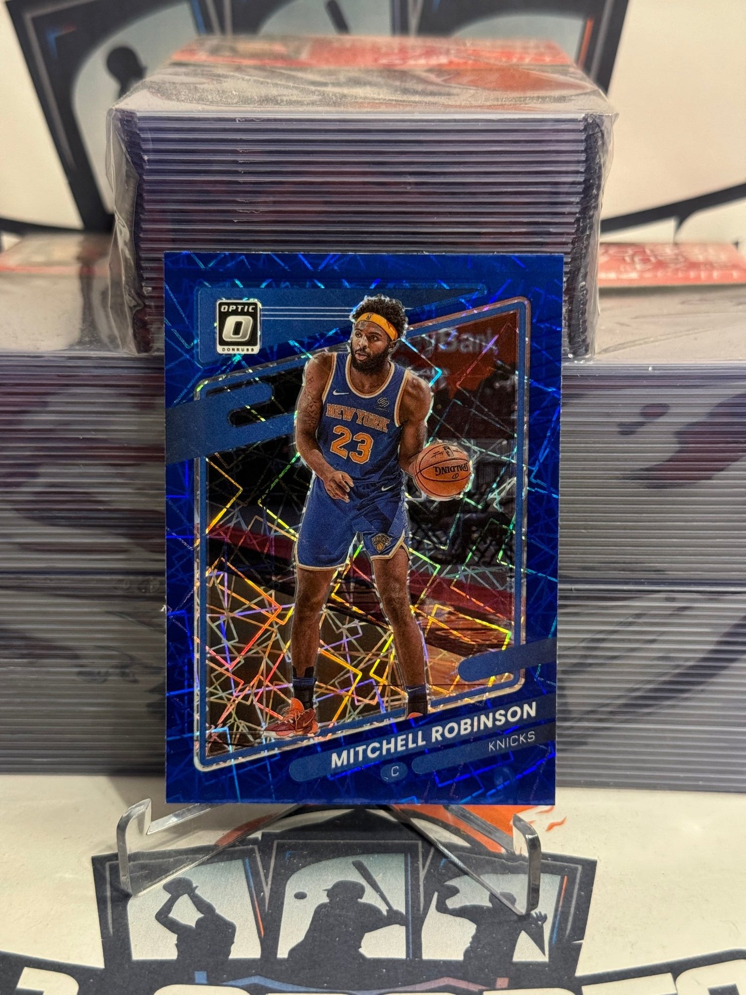 2021 Donruss Optic (Blue Velocity Prizm) Mitchell Robinson #64