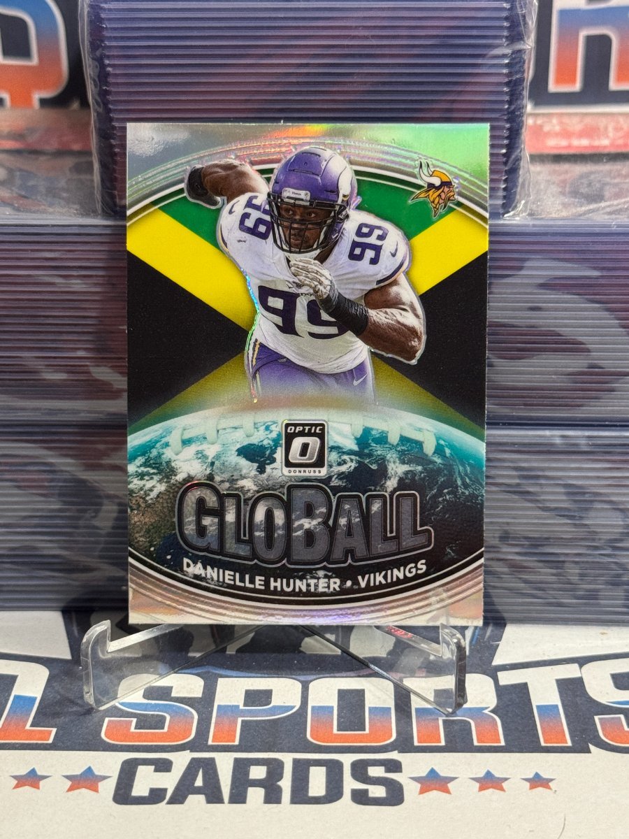 2021 Donruss Optic (Silver Prizm, Global) Danielle Hunter GB - 8