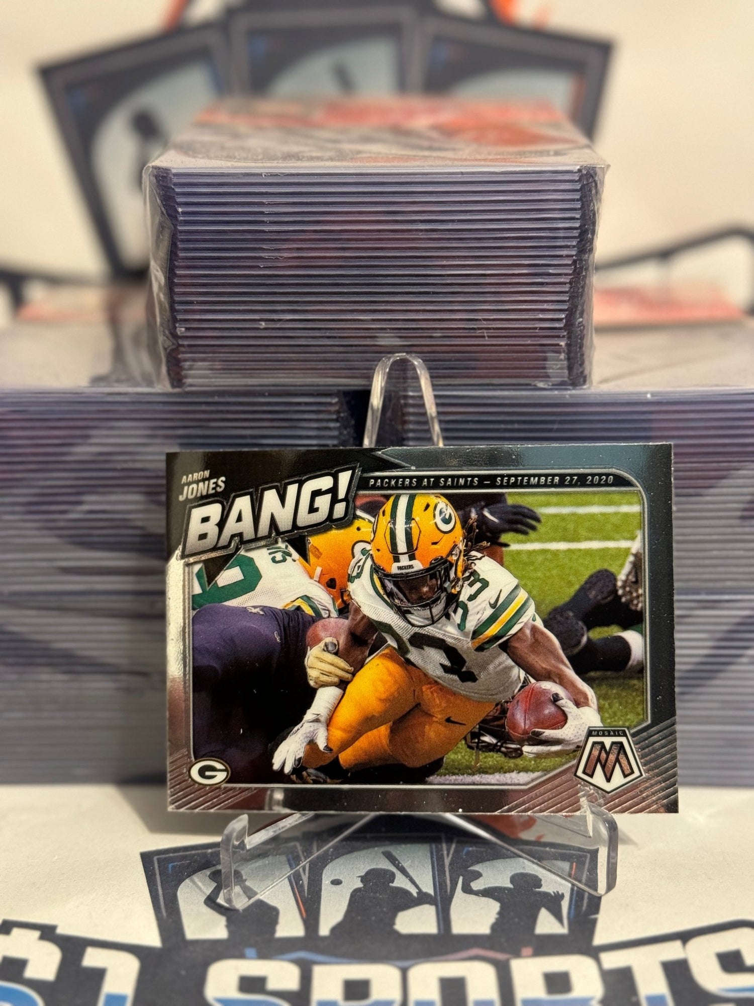 2021 Panini Mosaic (Bang!) Aaron Jones #B-15