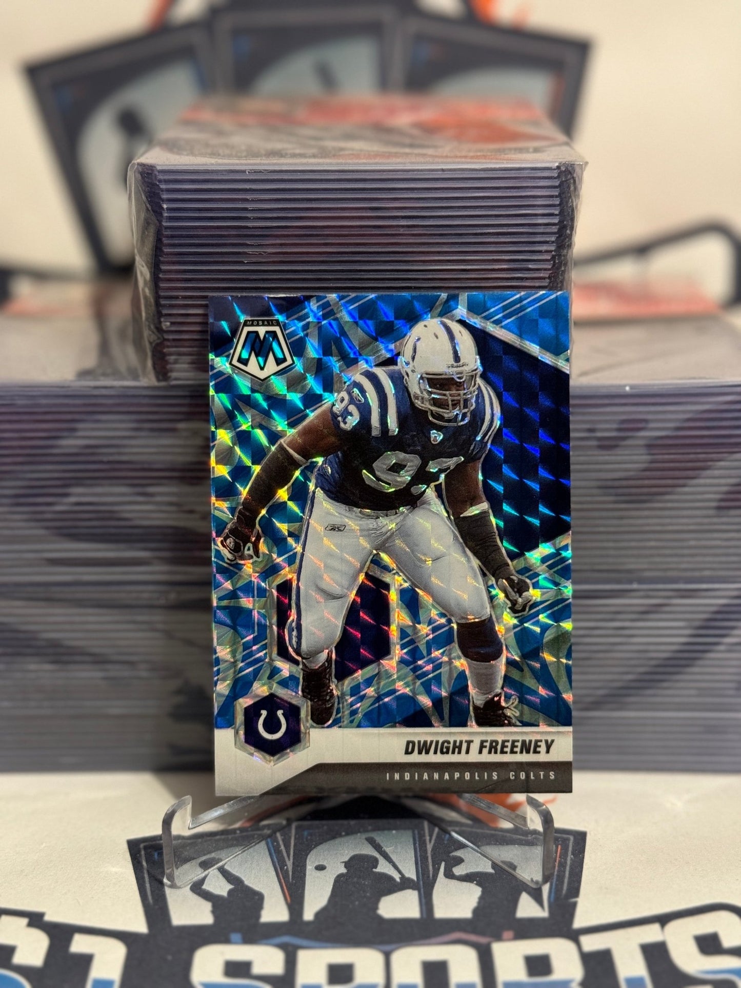 2021 Panini Mosaic (Blue Reactive Prizm) Dwight Freeney #92