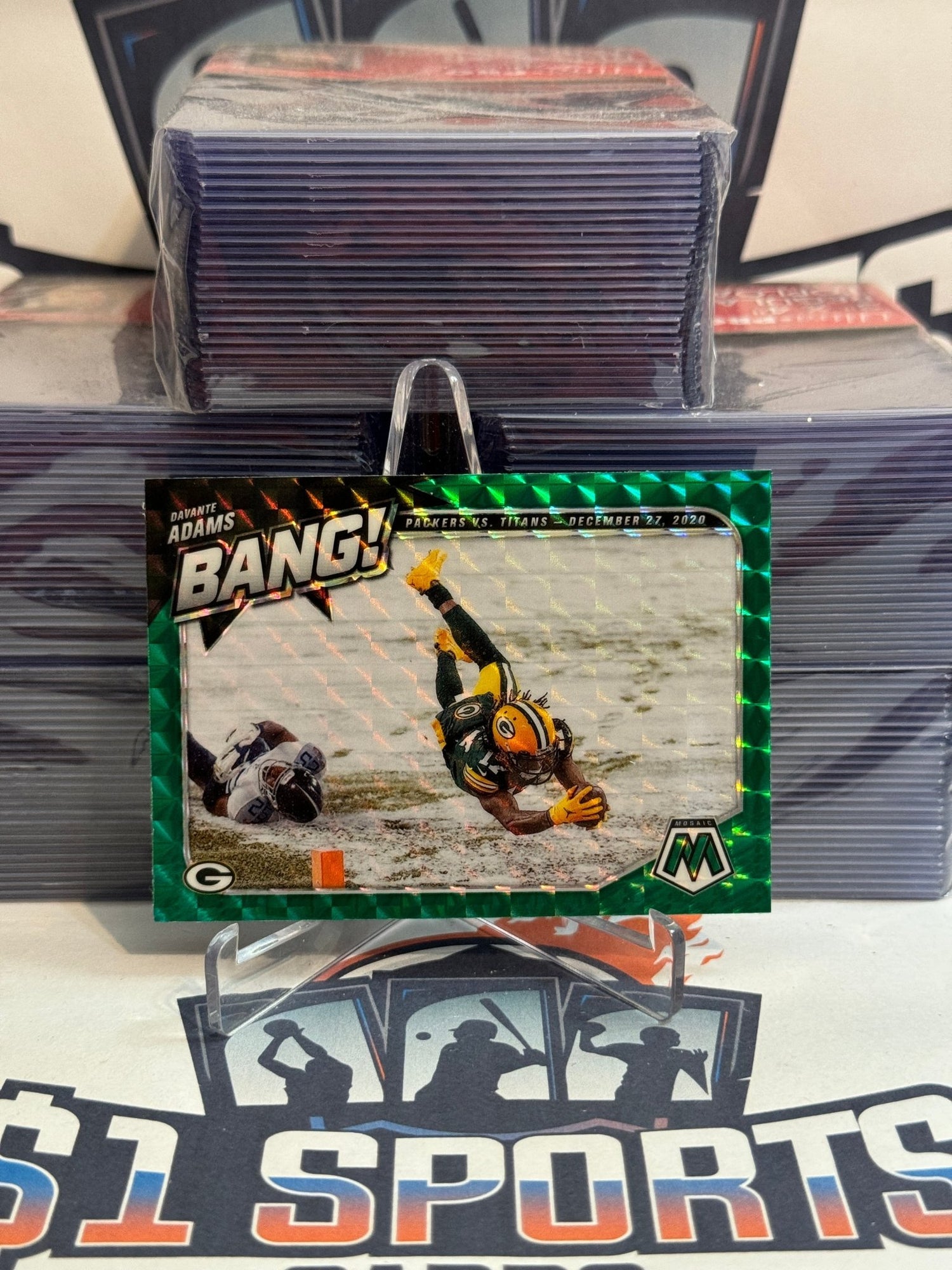 2021 Panini Mosaic (Green Prizm, Bang!) Davante Adams #B - 14