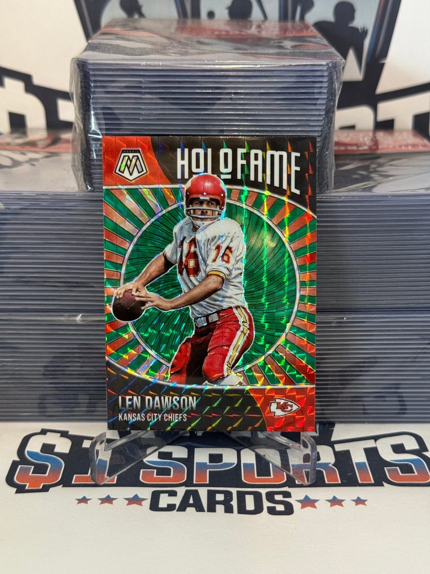 2021 Panini Mosaic (Green Prizm, HoloFame) Len Dawson #9