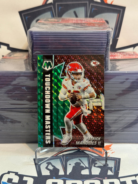 2021 Panini Mosaic (Green Prizm, Touchdown Masters) Patrick Mahomes II #TM - 14