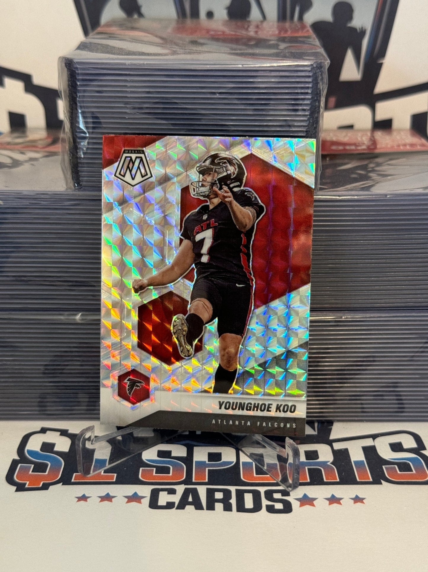 2021 Panini Mosaic (Mosaic Prizm) Younghoe Koo #18