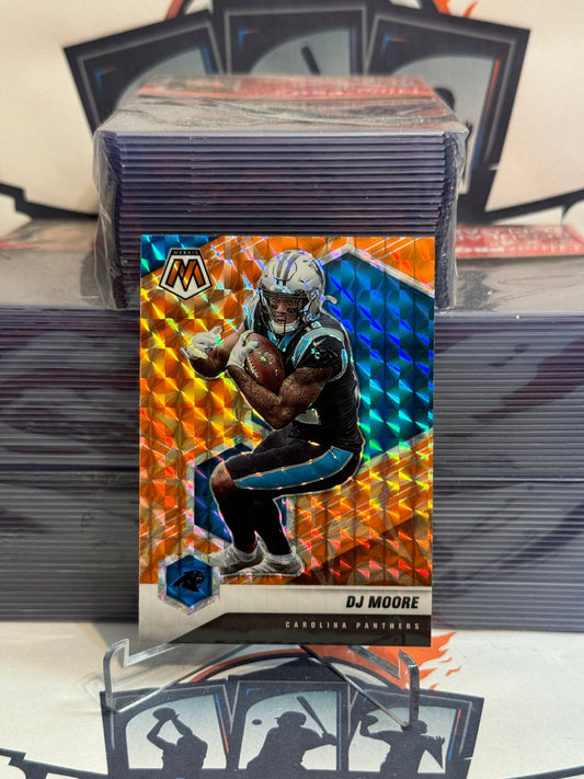 2021 Panini Mosaic (Orange Reactive Prizm) DJ Moore #33