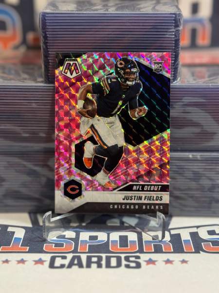 2021 Panini Mosaic (Pink Camo Prizm, NFL Debut) Justin Fields Rookie 242