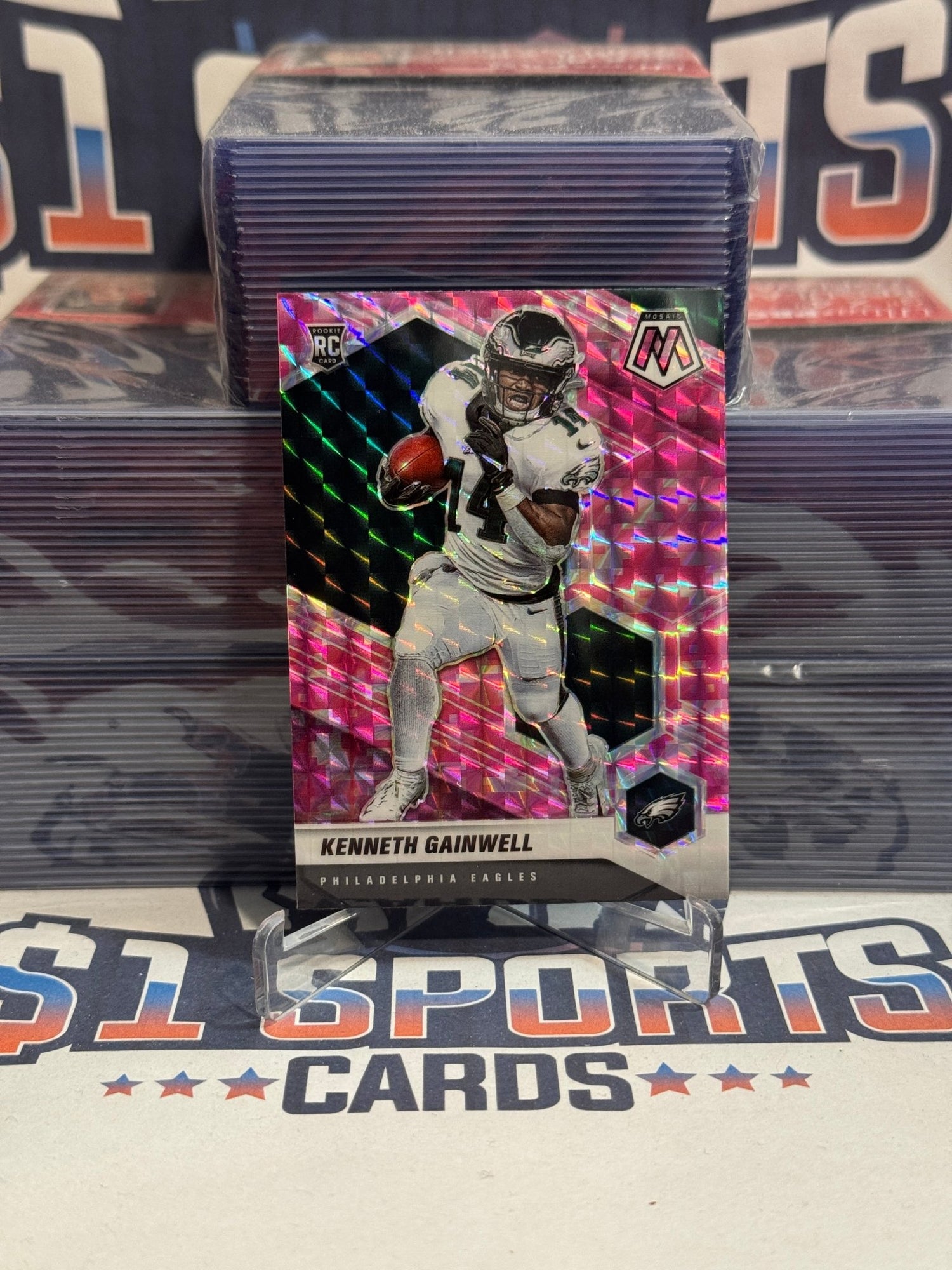2021 Panini Mosaic (Pink Camo Prizm, NFL Debut) Kenneth Gainwell Rookie 254