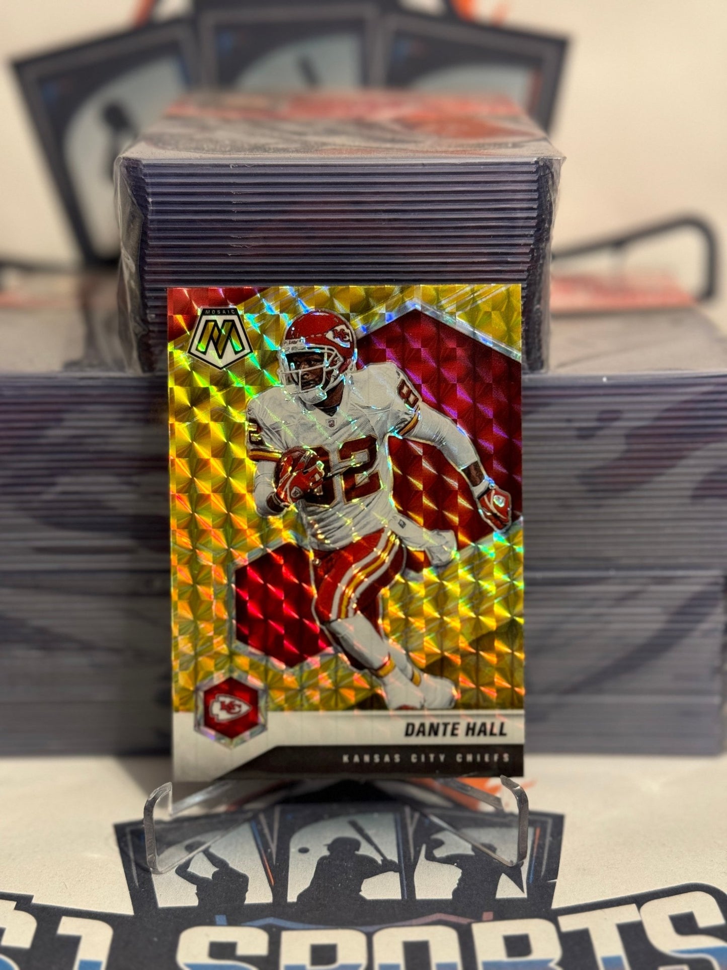 2021 Panini Mosaic (Yellow Reactive Prizm) Dante Hall #2