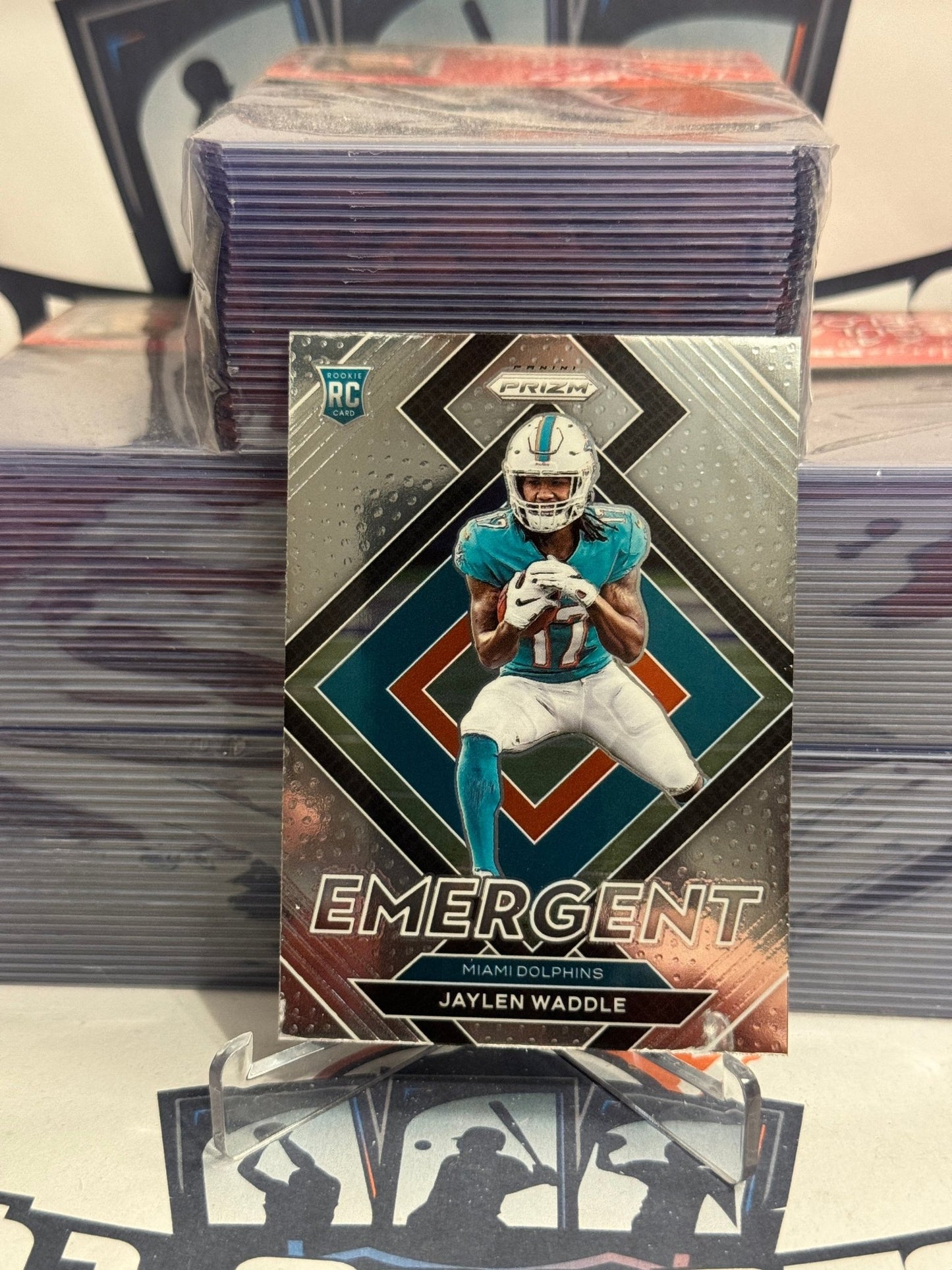 2021 Panini Prizm (Emergent) Jaylen Waddle Rookie #E-8