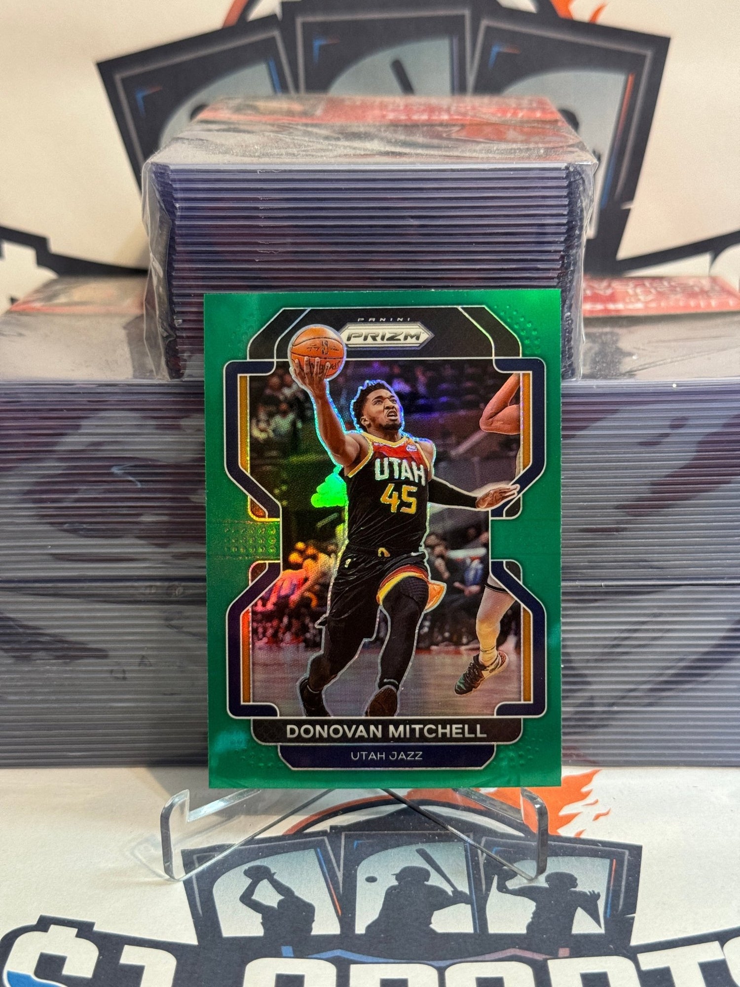 2021 Panini Prizm (Green Prizm) Donovan Mitchell #72