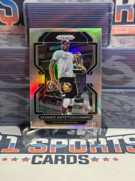 2021 Panini Prizm (Silver Prizm) Giannis Antetokounmpo 1