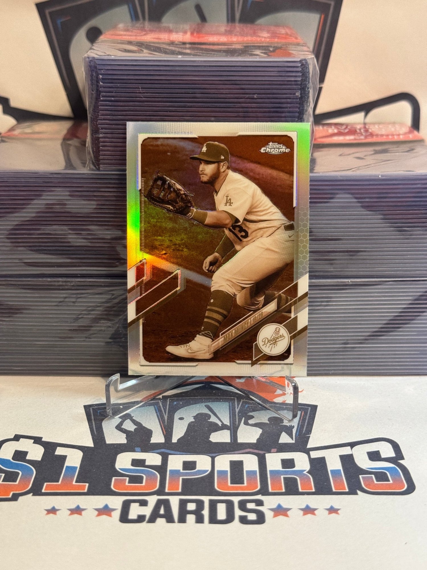 2021 Topps Chrome (Sepia Refractor) Max Muncy #173