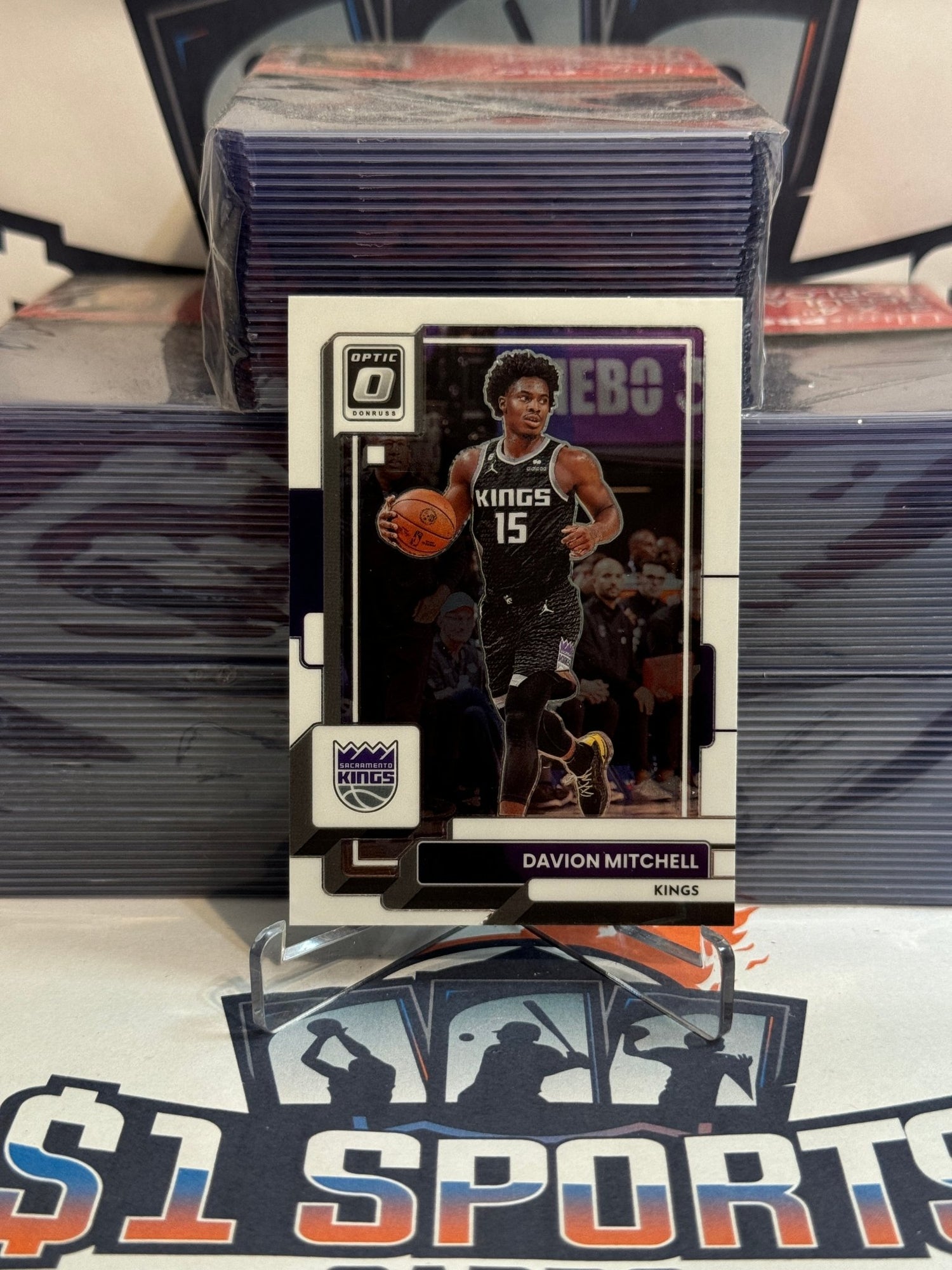 2022 Donruss Optic (2nd Year) Davion Mitchell #124