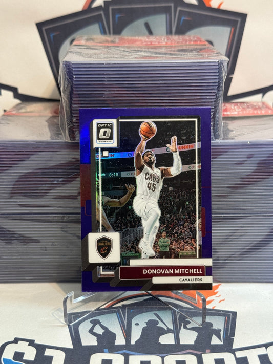 2022 Donruss Optic (Purple Prizm) Donovan Mitchell #72