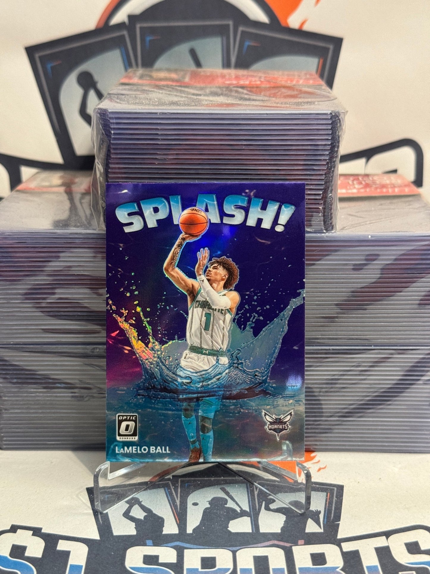 2022 Donruss Optic (Purple Prizm, Splash!) LaMelo Ball #1