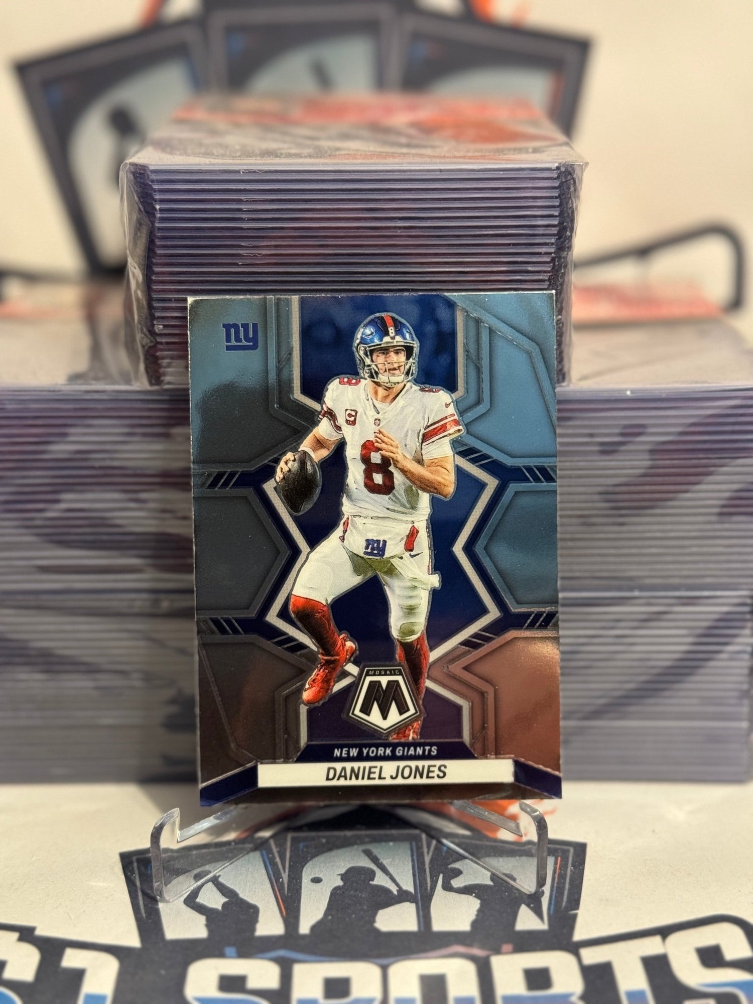 2022 Panini Mosaic Daniel Jones #145