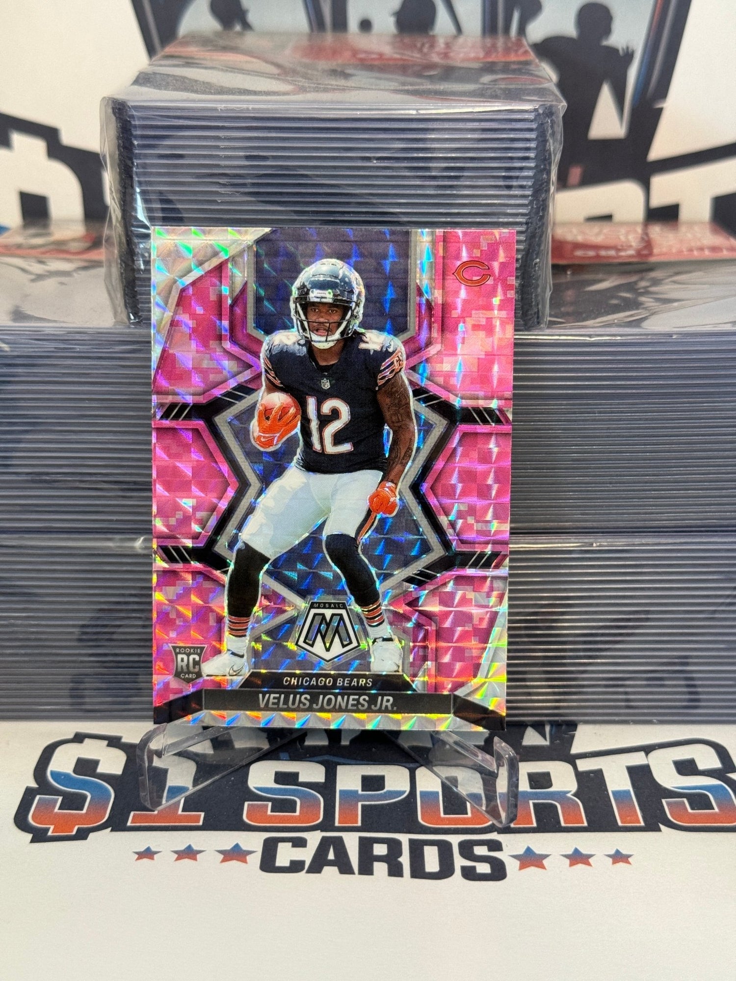 2022 Panini Mosaic (Pink Camo Prizm) Velus Jones Jr. Rookie #337