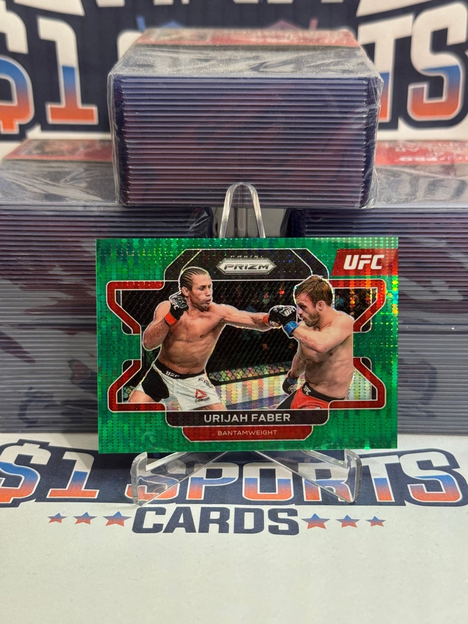 2022 Panini Prizm UFC (Green Pulsar Prizm 20/25) Urijah Faber #42