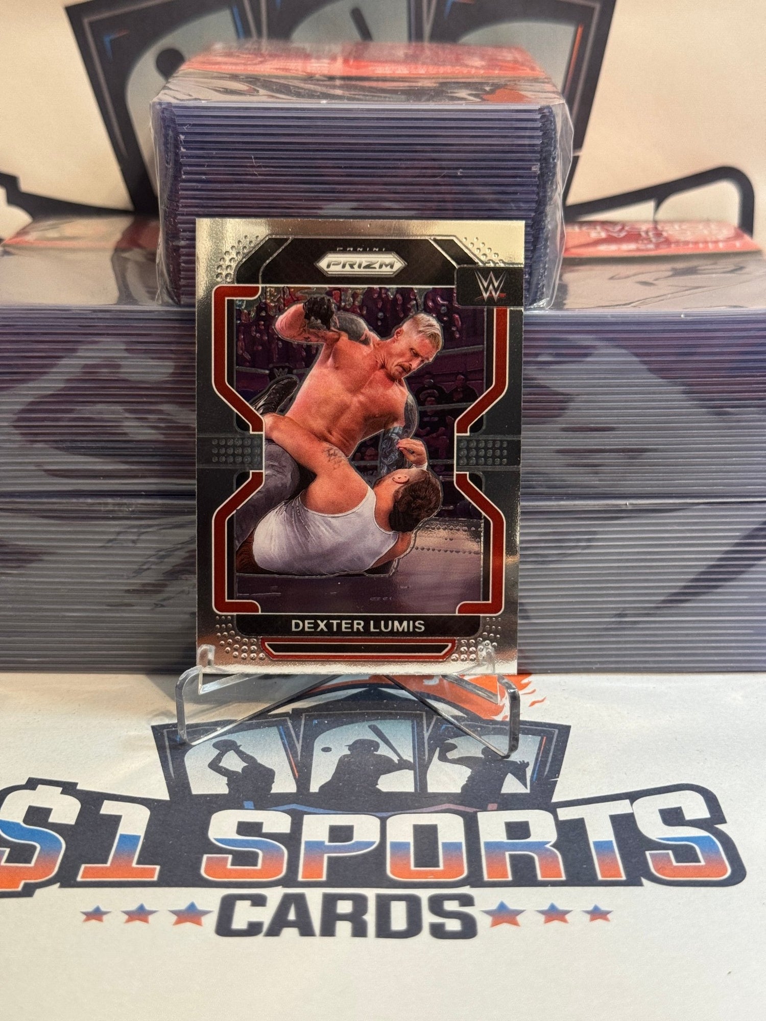 2022 Panini Prizm WWE Dexter Lumis #128