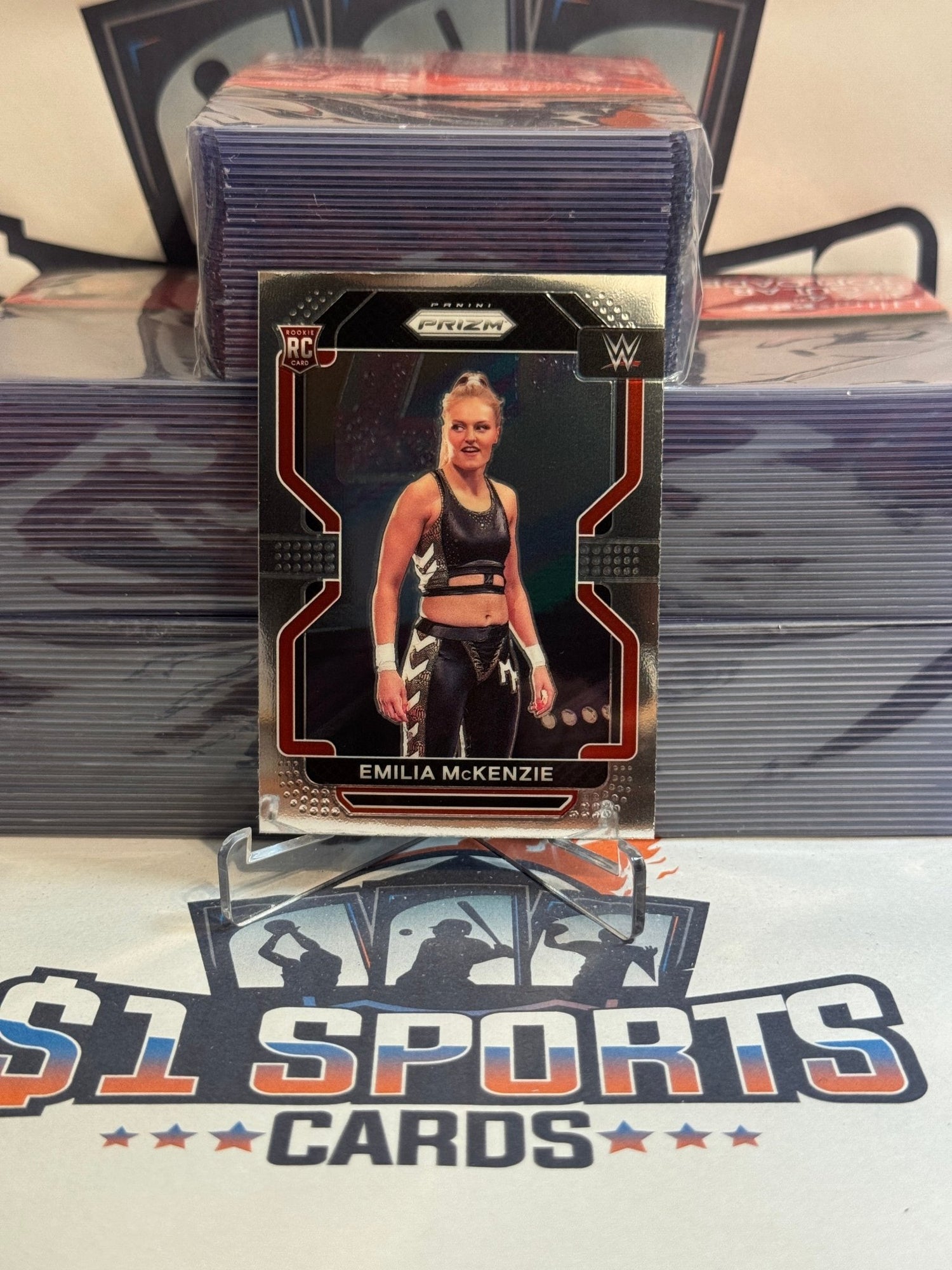 2022 Panini Prizm WWE Emilia McKenzie Rookie #182