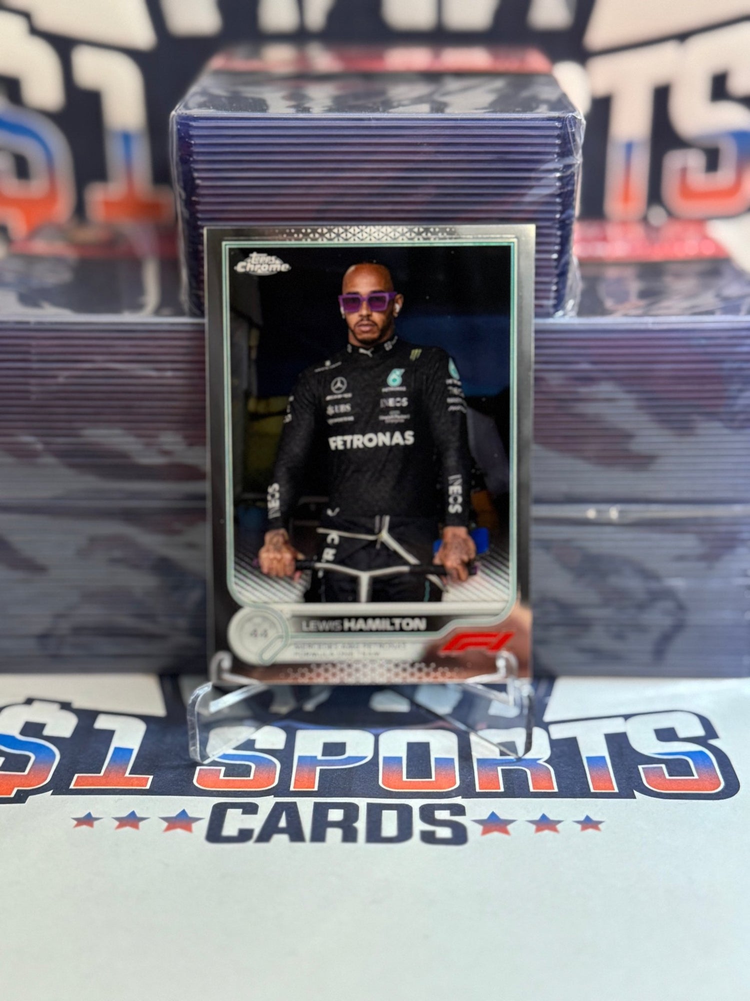 2022 Topps Chrome Formula One Lewis Hamilton #8