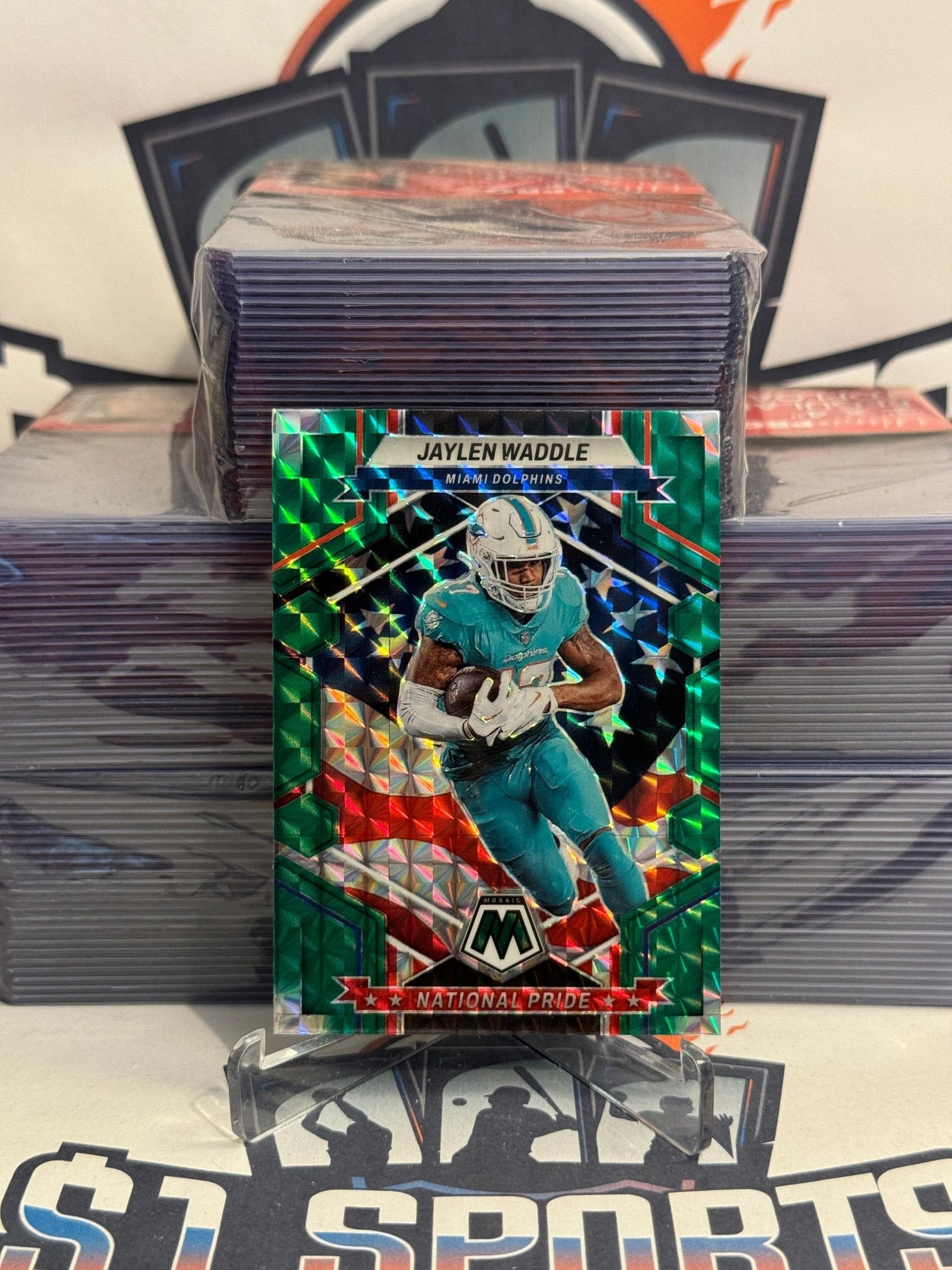 2023 Panini Mosaic (Green Prizm, National Pride) Jaylen Waddle #269