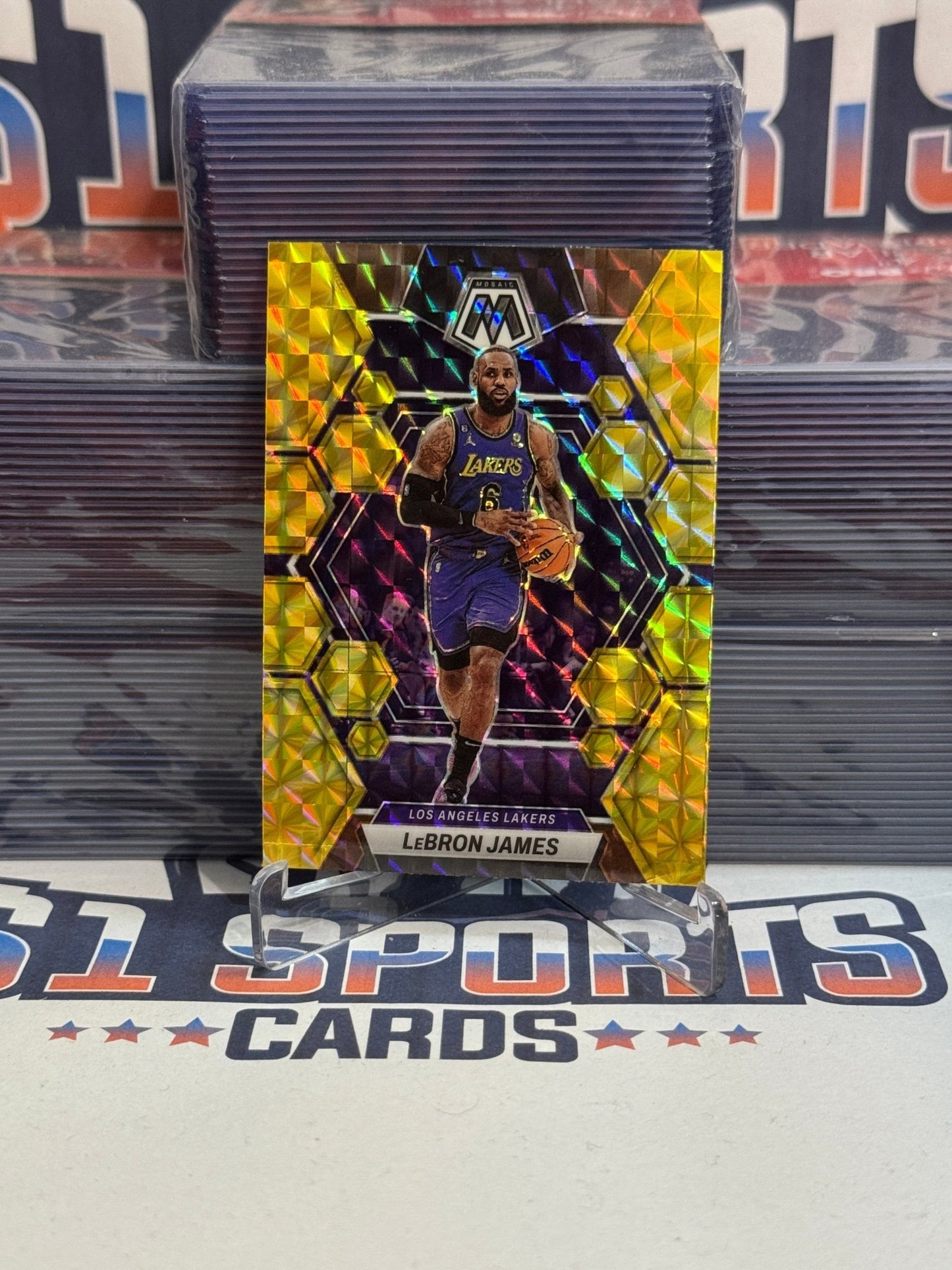 2023 Panini Mosaic (Yellow Reactive Prizm) LeBron James #98