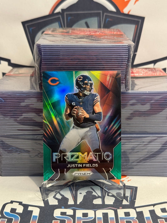 2023 Panini Prizm (Green Prizm, Prizmatic) Justin Fields #3