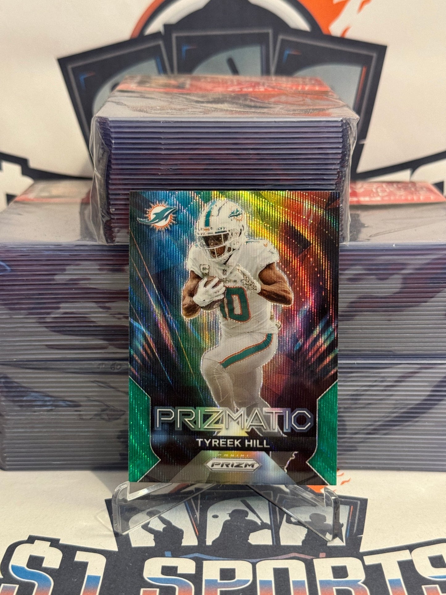 2023 Panini Prizm (Green Prizm, Prizmatic) Tyreek Hill #13