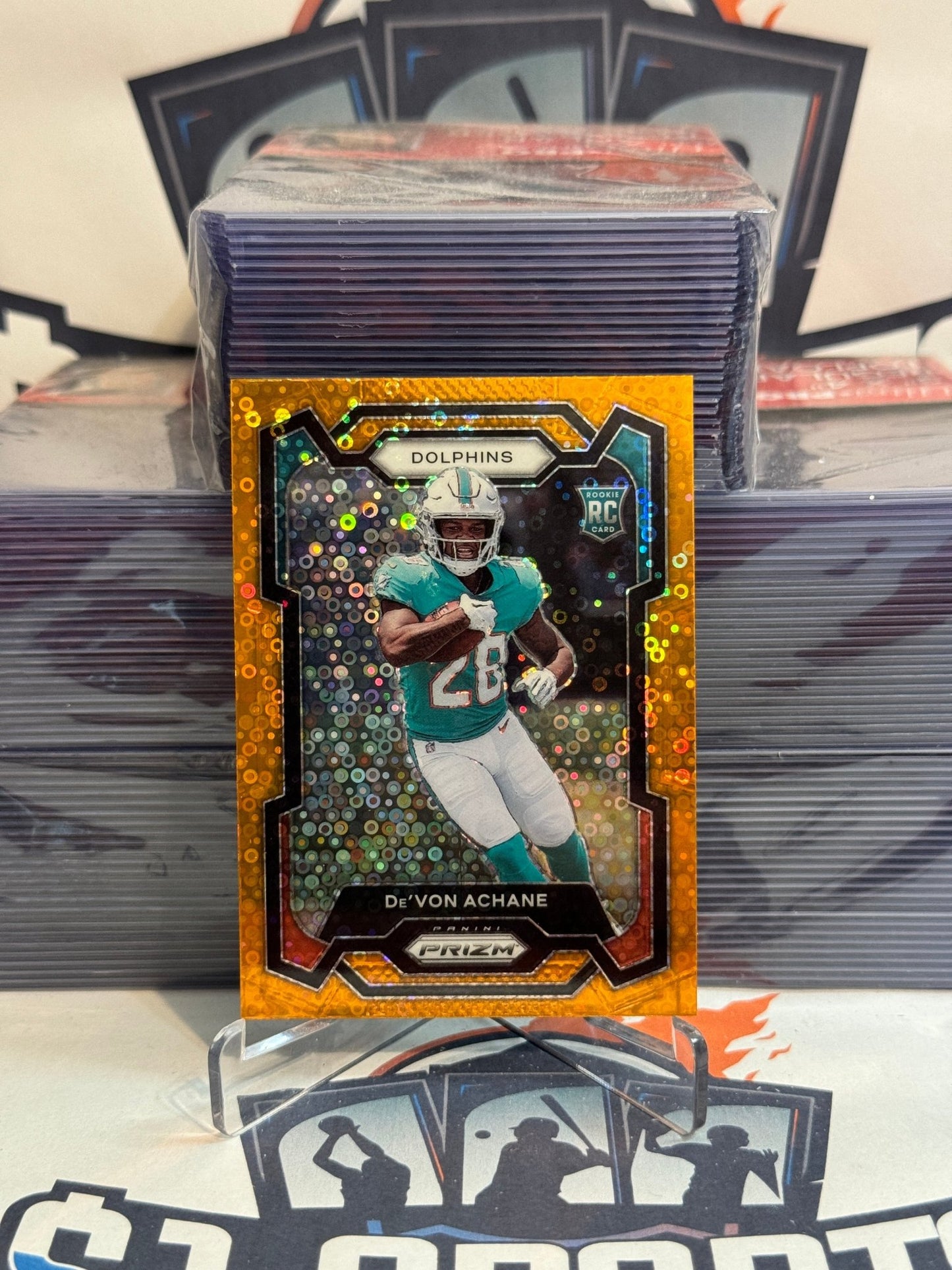 2023 Panini Prizm (Orange Disco Prizm) De'Von Achane Rookie #365