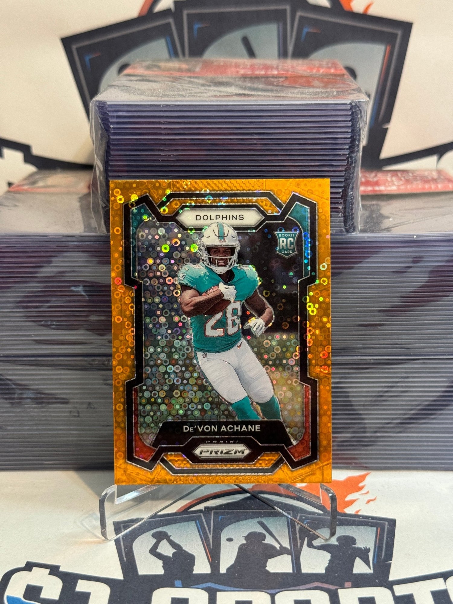 2023 Panini Prizm (Orange Disco Prizm) De'Von Achane Rookie #365