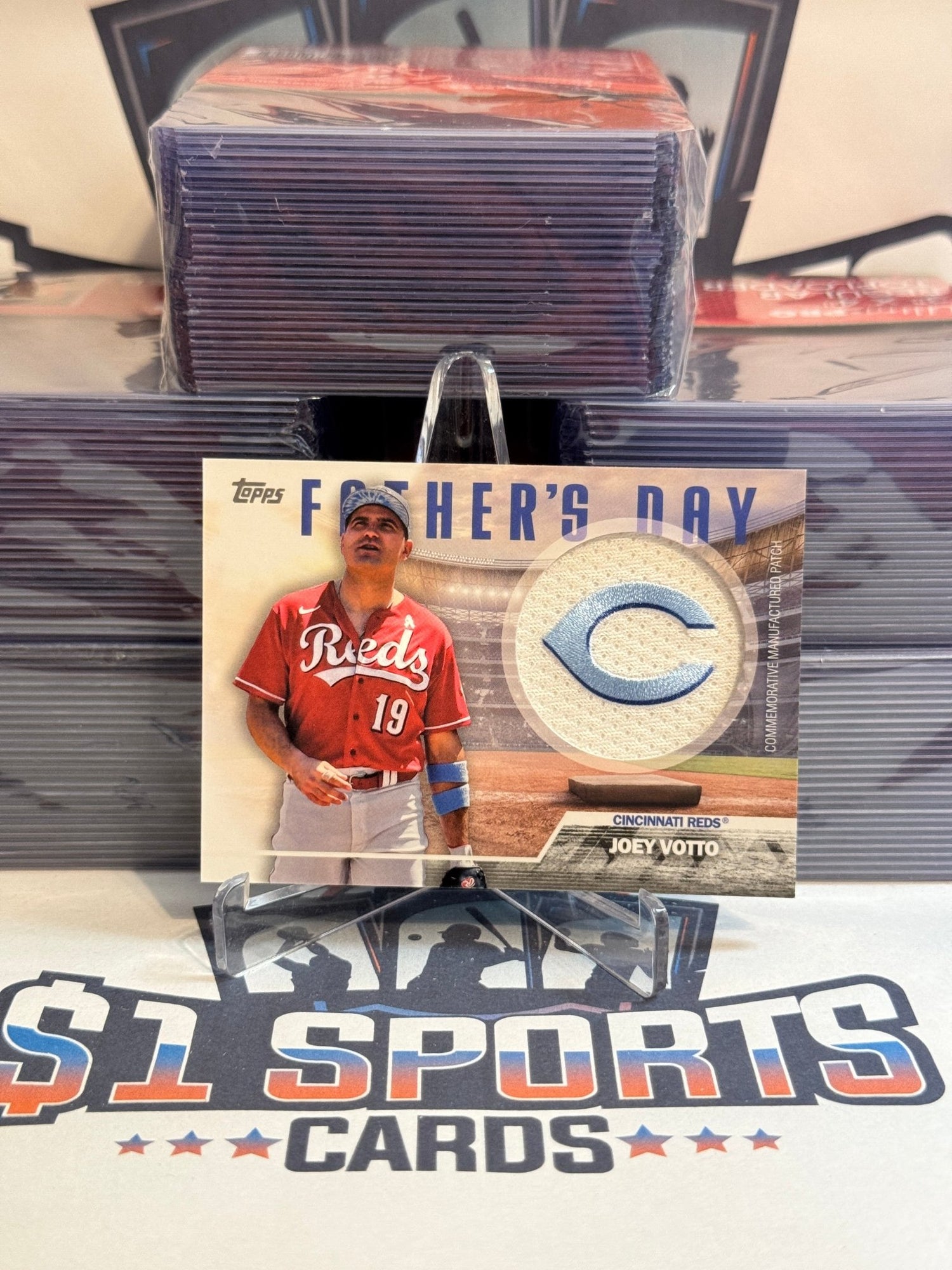 2023 Topps (Father's Day Team Patch Relic) Joey Votto #FC - JV